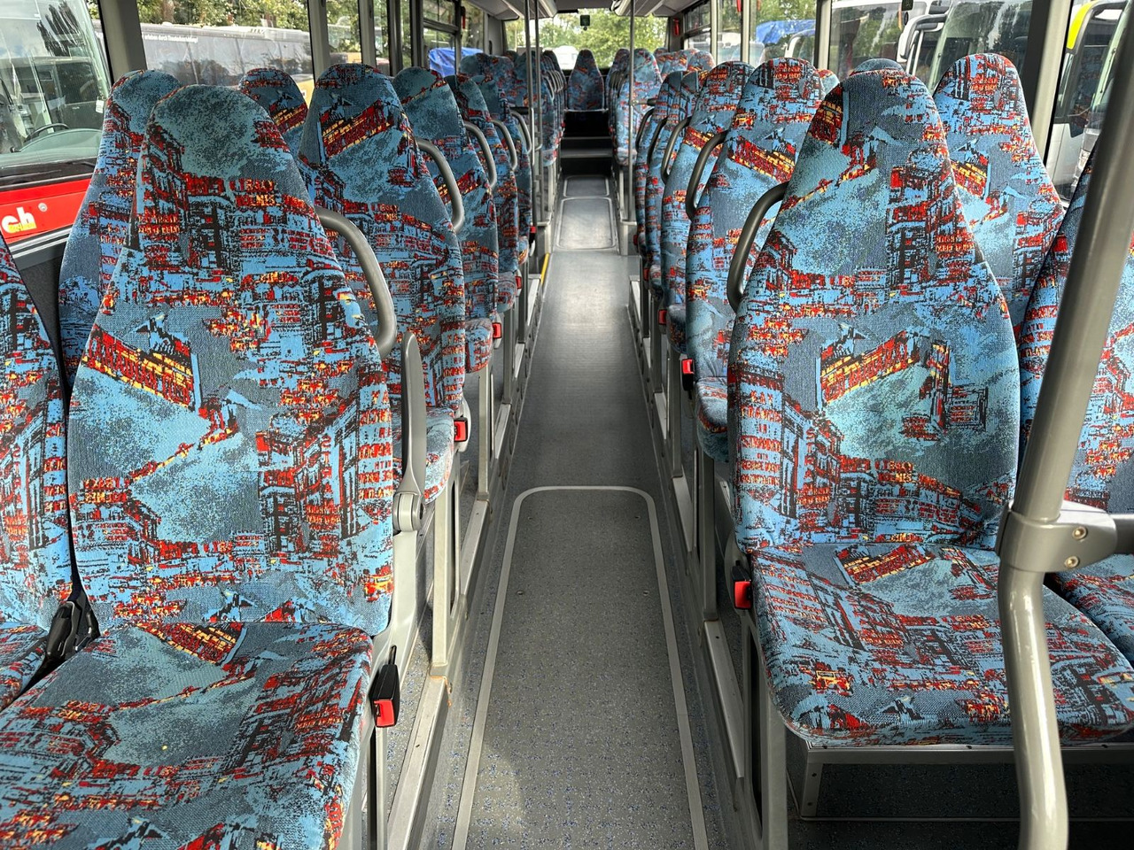 Bus interurbain Mercedes-Benz O560 Intouro (EEV*Schalt): photos 17