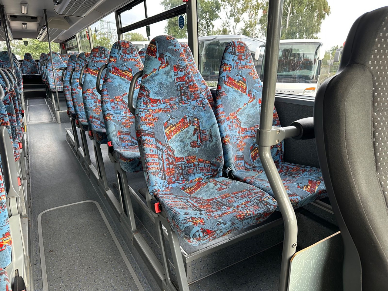 Bus interurbain Mercedes-Benz O560 Intouro (EEV*Schalt): photos 6