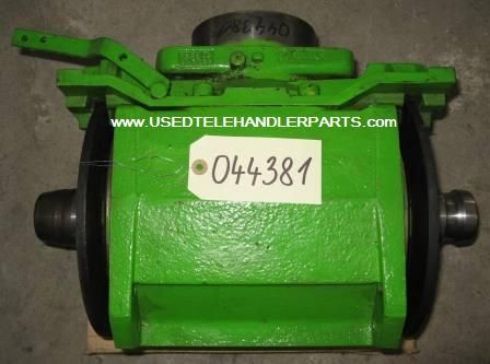 MERLO DIFFERENTIAL GEAR REAR AXLE FOR MULTIFARMER === DIFFERENTIAL HINT. ACHSE FUR MULTIFARMER Nr. 044381 /065359/ - Différentiel pour Chariot télescopique: photos 1 MERLO DIFFERENTIAL GEAR REAR AXLE FOR MULTIFARMER === DIFFERENTIAL HINT. ACHSE FUR MULTIFARMER Nr. 044381 /065359/ - Différentiel pour Chariot télescopique: photos 1